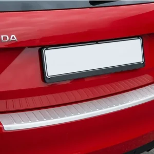 Kryt prahu kufru Škoda Octavia III Liftback (2012 - 2019) stříbrný MILOTEC Rychlé Dodání