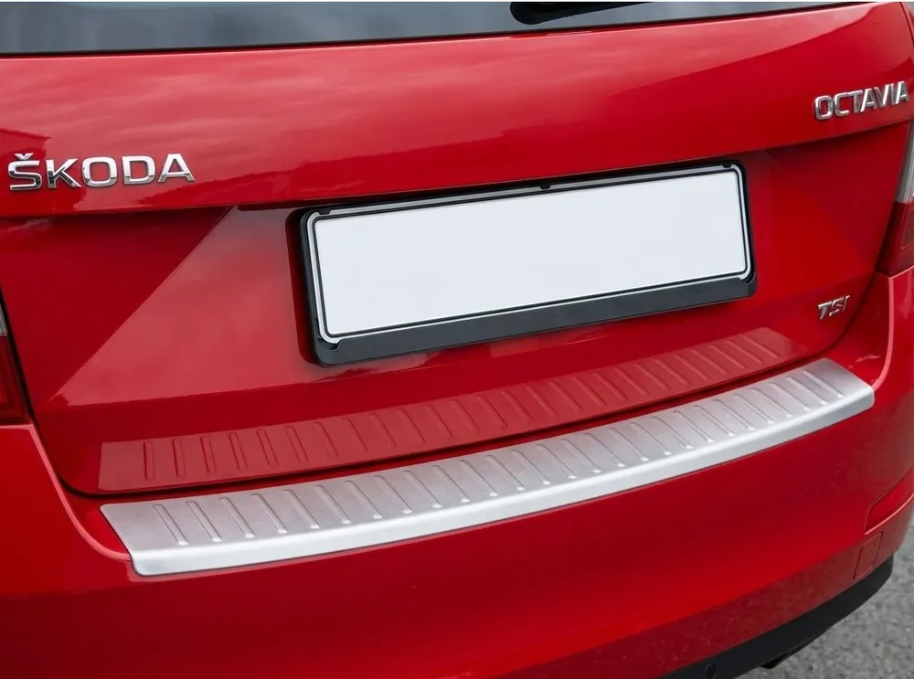 Kryt prahu kufru Škoda Octavia III Liftback (2012 - 2019) stříbrný MILOTEC Rychlé Dodání