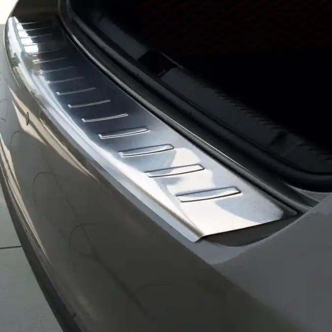 Nerezový kryt prahu zadních dveří Škoda Rapid Liftback (2012 - 2019) - Avisa 2/35771 Autentický