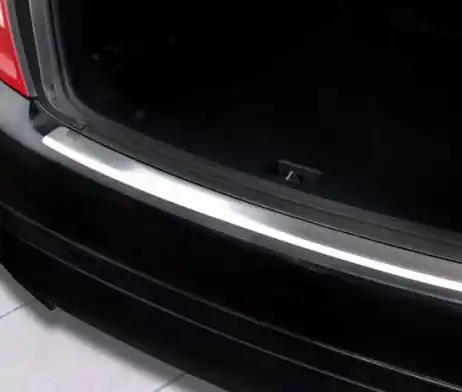 Pouze Dnes Nerezový kryt prahu zadních dveří Mercedes Benz C W204 Sedan (2007 - 2011) - Avisa