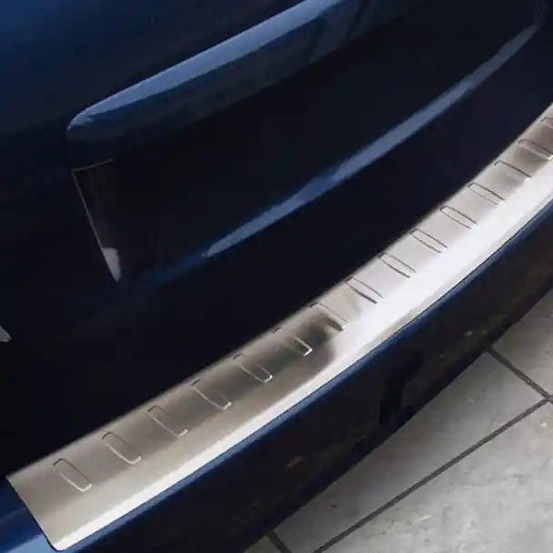 Akce Nerezový kryt prahu zadních dveří Toyota Avensis II Combi (2003 - 2008) - Avisa 2/35267