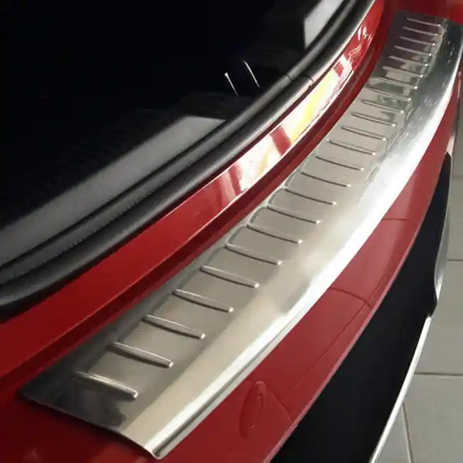 Nerezový kryt prahu zadních dveří Toyota Auris II Hatchback (2012 - 2015) - Avisa 2/35272 Bezpečná Platba