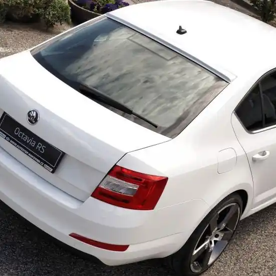 Must-Have Horní střešní spoiler Škoda Octavia III (2012 - 2019) - RS Plus