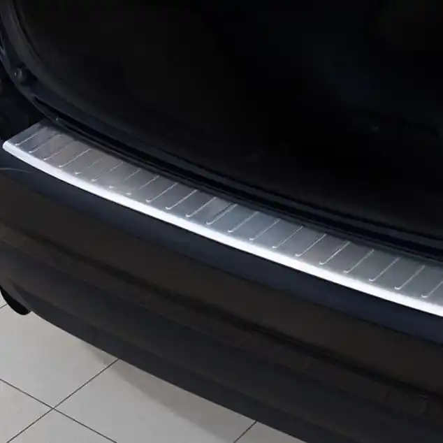 Nerezový kryt prahu zadních dveří Volvo V60 I (2010 - 2018) - Avisa 2/35722 Finální Výprodej