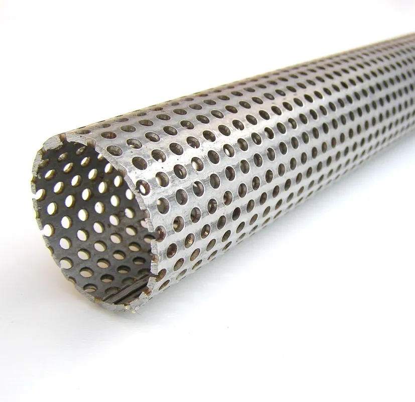 Horká Nabídka Děrovaná výfuková trubka - potrubí 1 metr / 45 mm